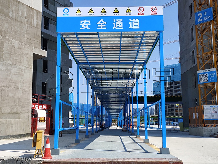 施工安全防護(hù)棚,工地上那一抹安全藍(lán)